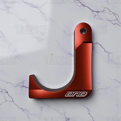 DND The Hanger 車用多功能掛勾｜CNC 鋁合金｜方向盤／安全帽／運動攝影機 掛架｜可選吸盤式