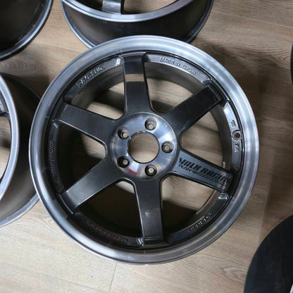 VOLK RACING TE37｜18x8.5J ET30｜5x114.3
