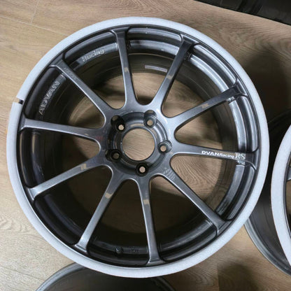 ADVAN RS｜18x8.5J ET30｜5x114.3