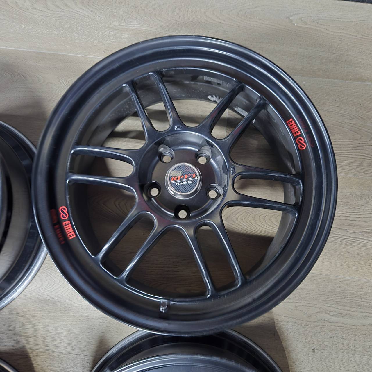 ENKEI RPF1 18x8.5J ET30 5x114.3