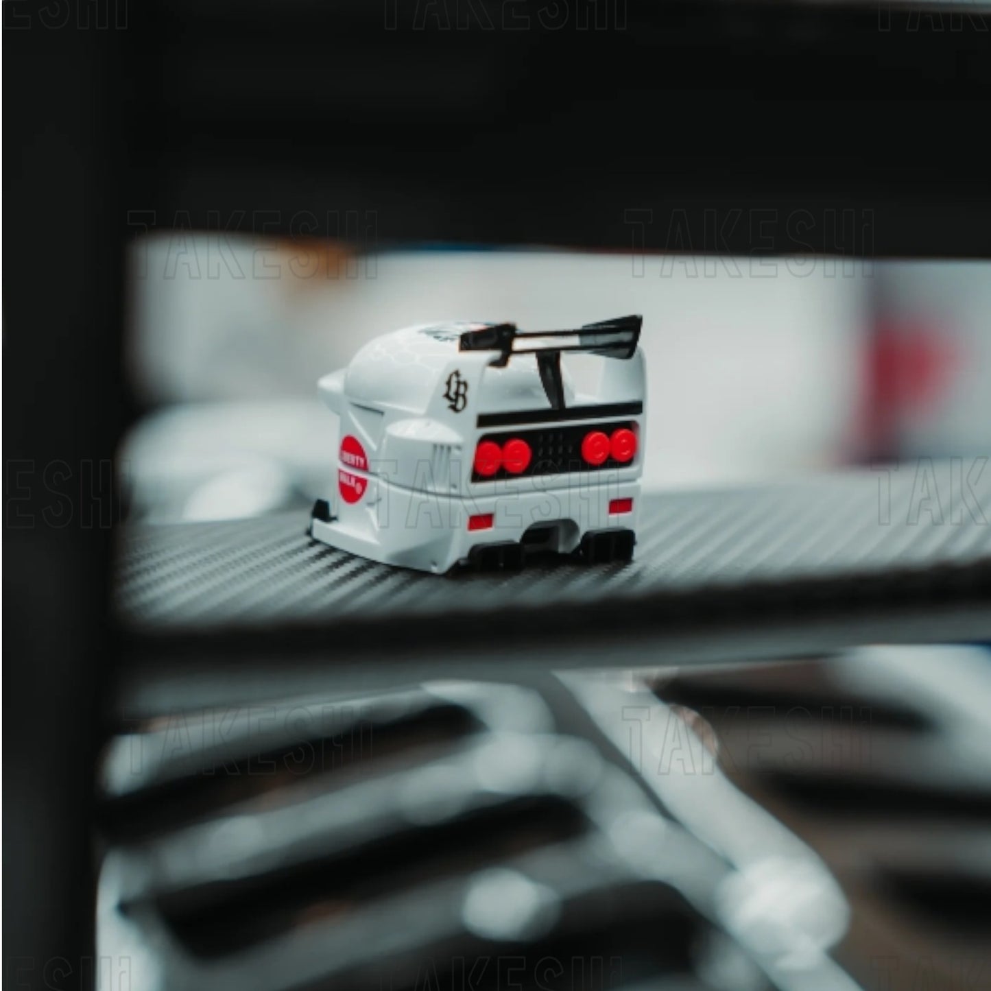 DASAI LIBERTY WALK LB40 F40 MOCHI 小麻糬｜LBWK 聯名 車載機器人