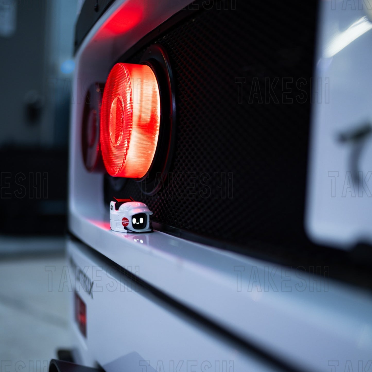 DASAI LIBERTY WALK LB40 MOCHI 小麻糬｜LBWK 聯名 車載機器人