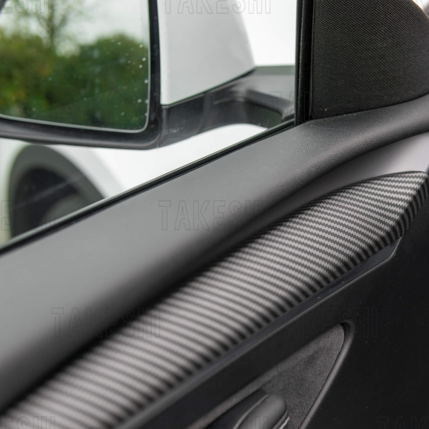 TESLA MODEL Y 3 真碳纖維車門飾條貼片
